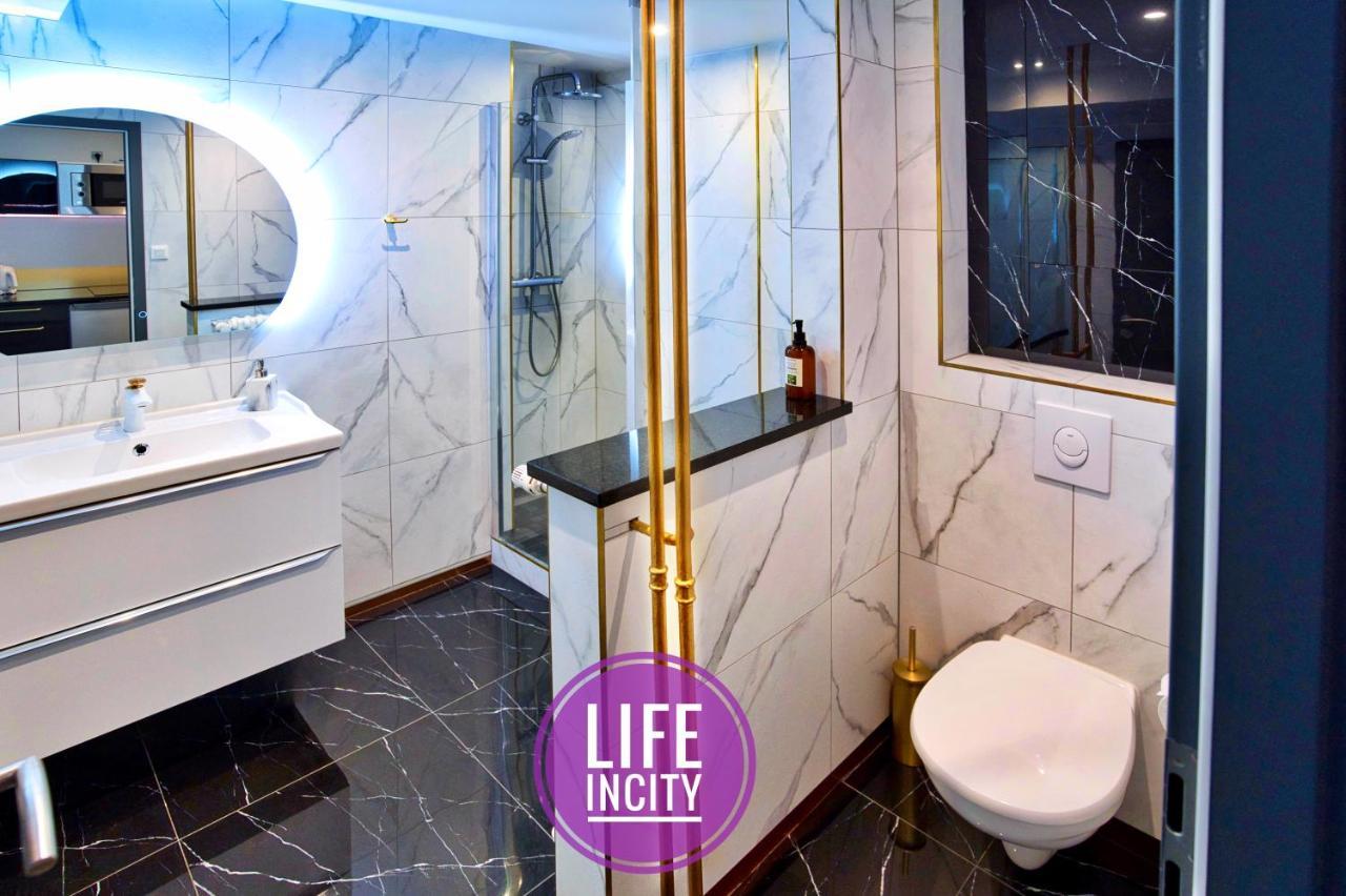 Life Incity - Petite France By Life Renaissance Apartment สตราสบูร์ก ภายนอก รูปภาพ